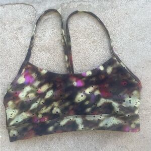 Lululemon Sports Bra Size 4